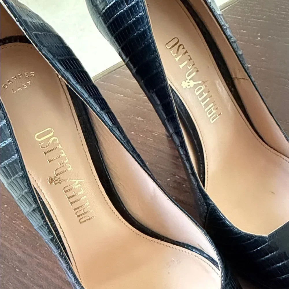 Vintage retro embossed leather Black Stiletto Heels 37.5